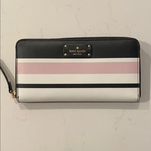 NWT Kate Spade Neda wallet